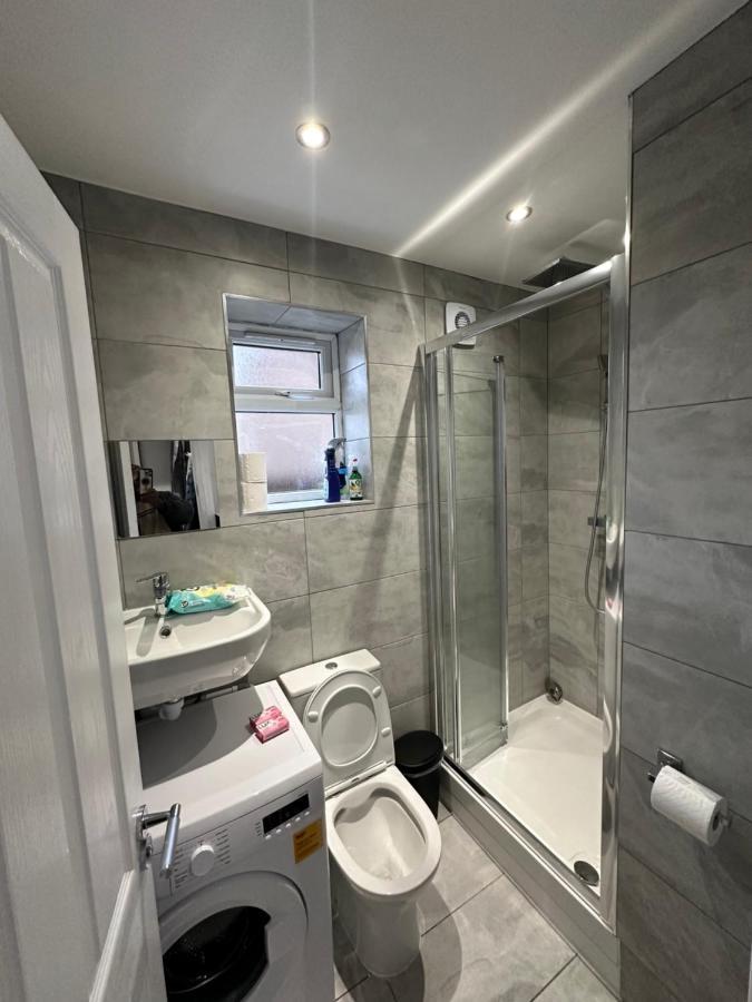 Keedonwood Road Bromley, Rooms With Free Wifi Exteriör bild