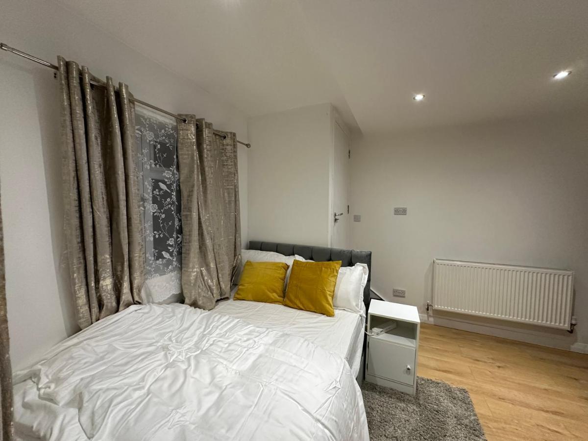 Keedonwood Road Bromley, Rooms With Free Wifi Exteriör bild