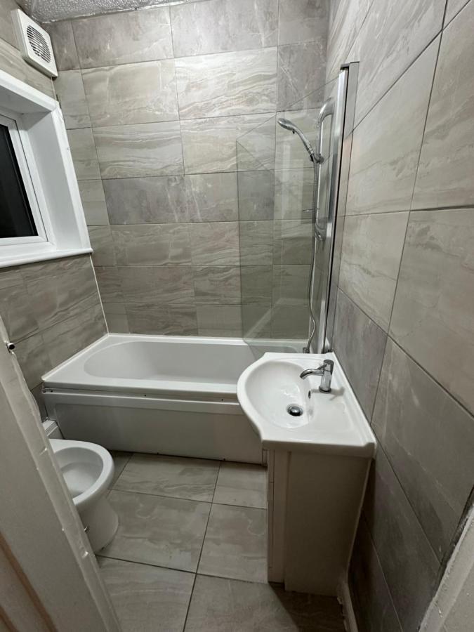 Keedonwood Road Bromley, Rooms With Free Wifi Exteriör bild